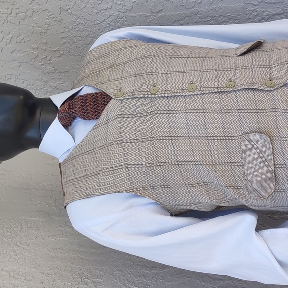 BOGARI STUDIO MEN'S (5) BUTTON LUXURY BEST VEST 🦺 - Picture 3 of 17